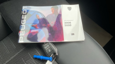 Peugeot 5008 1.2 Hybrid 136 GT 5dr e-DSC6 Petrol Estate